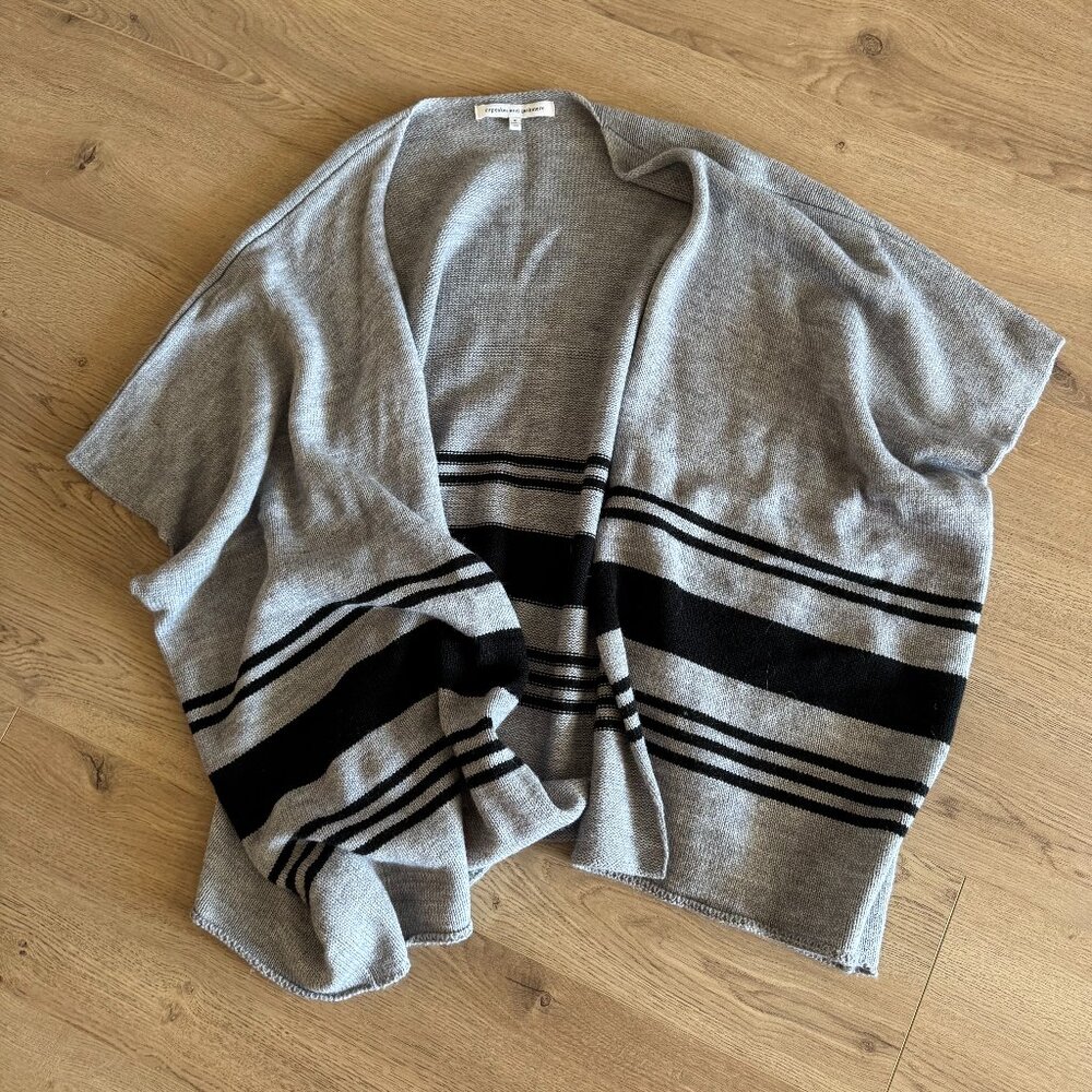 Cupcakes and Cashmere Gray and Black Cardigan sweater